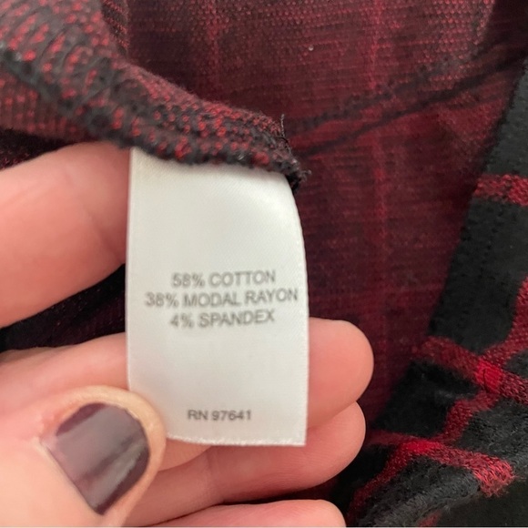 J. Jill Black & Red Plaid Faux Wrap Front Ponte Knit Skirt Size Small - Picture 9 of 11